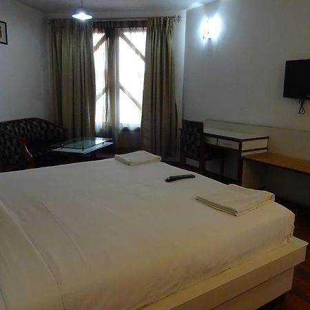 Pleasant Stay Kodai Hotel Pvt. Ltd. Kodaikanal Buitenkant foto