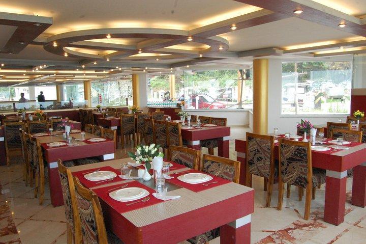 Pleasant Stay Kodai Hotel Pvt. Ltd. Kodaikanal Buitenkant foto