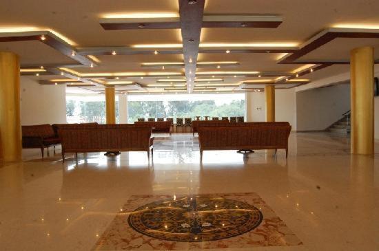 Pleasant Stay Kodai Hotel Pvt. Ltd. Kodaikanal Buitenkant foto