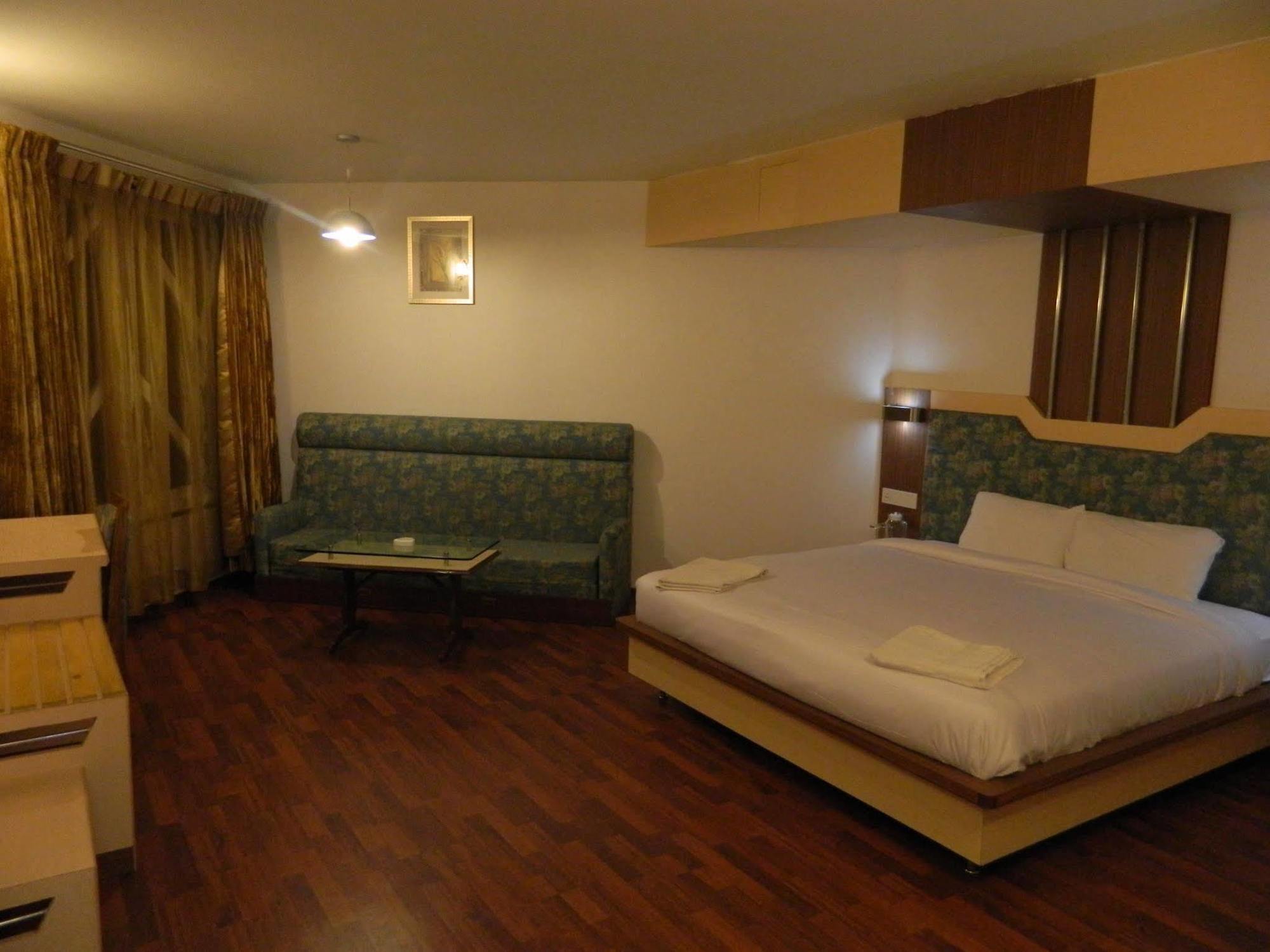 Pleasant Stay Kodai Hotel Pvt. Ltd. Kodaikanal Buitenkant foto